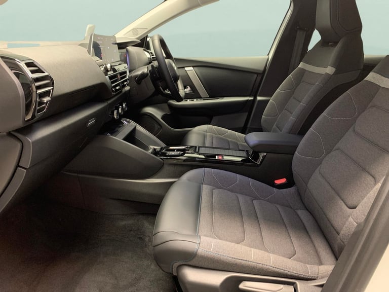 2023 Citroen C4 1.2 PureTech Shine Fastback 4dr Petrol EAT8 Euro 6 (s/s) (130 ps) - NAV - B Suv P...