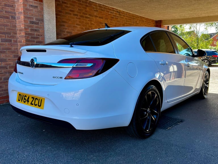 2014 VAUXHALL INSIGNIA SRi NAV 2.0 CDTi ecoFLEX FULL SERVICE HISTORY 2 KEYS LONG MOT