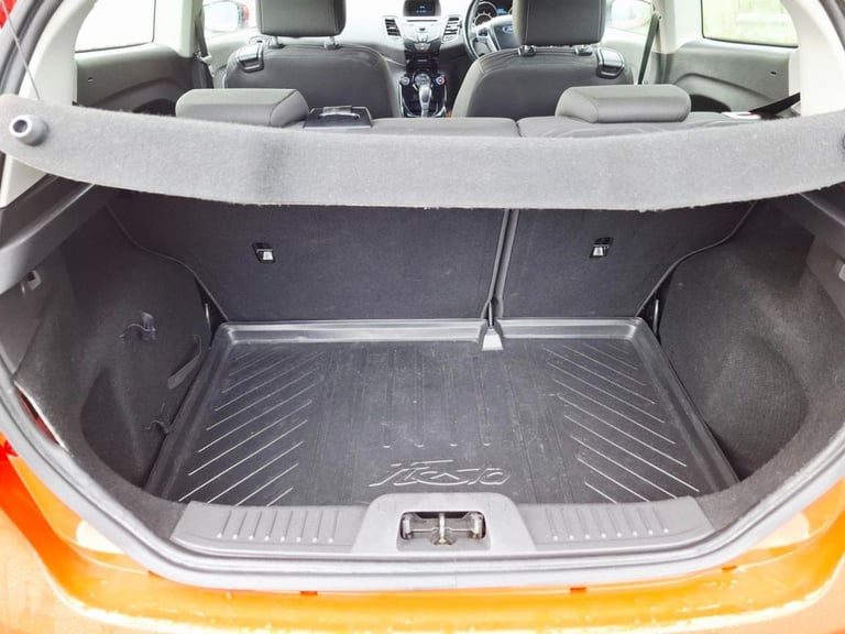 2013 Ford Fiesta 1.6 Zetec 3dr Powershift HATCHBACK PETROL Automatic