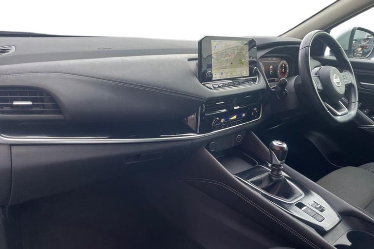 2021 Nissan Qashqai 1.3 DiG-T MH N-Connecta [Glass Roof] 5dr Manual Hatchback Petrol Manual