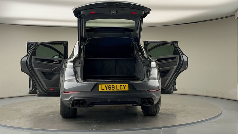2019 Porsche Cayenne 3.0T V6 TiptronicS 4WD Euro 6 (s/s) 5dr Coupe Petrol Automatic