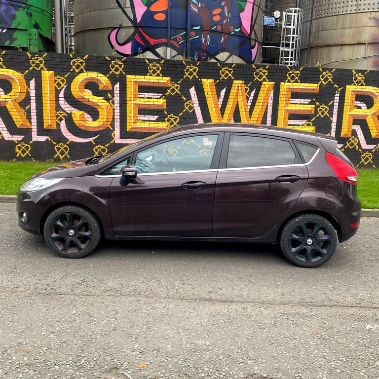 Ford Fiesta Titanium 1.6 (2010) MOT 9 mo, Fully Serviced