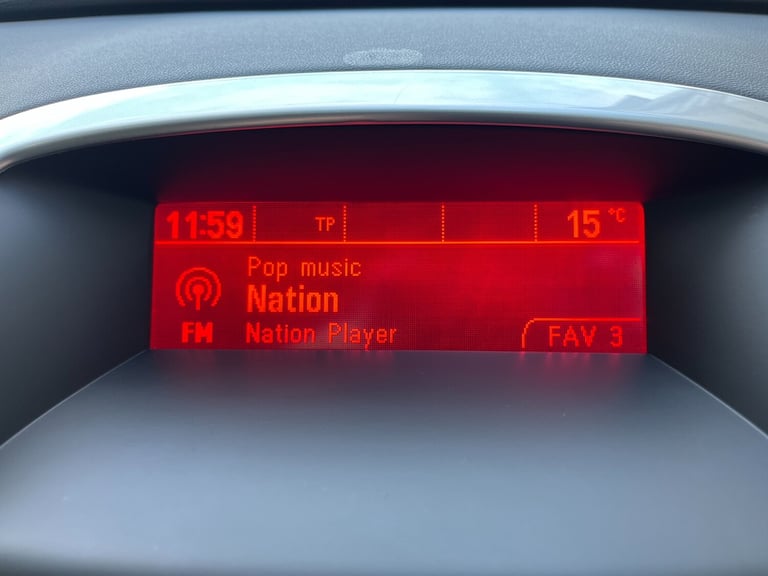 2015 Vauxhall Astra 1.4 16v Excite Hatchback 5dr Petrol Manual Euro 5 (100 ps)