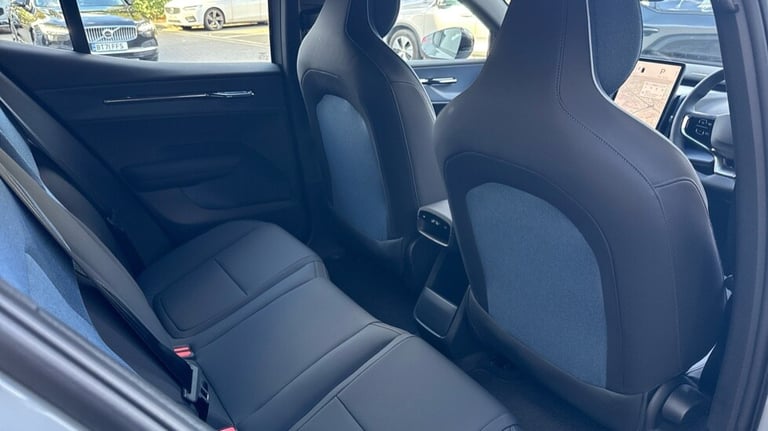 2025 Volvo EX30 Plus, Twin Motor Performance, Electric Estate Electric Automatic