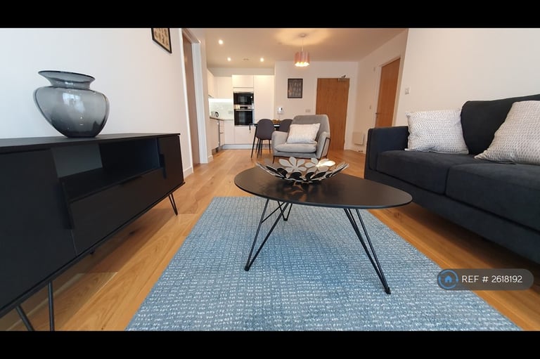 2 bedroom flat in Windmill Street, Birmingham, B1 (2 bed) (#2618192)