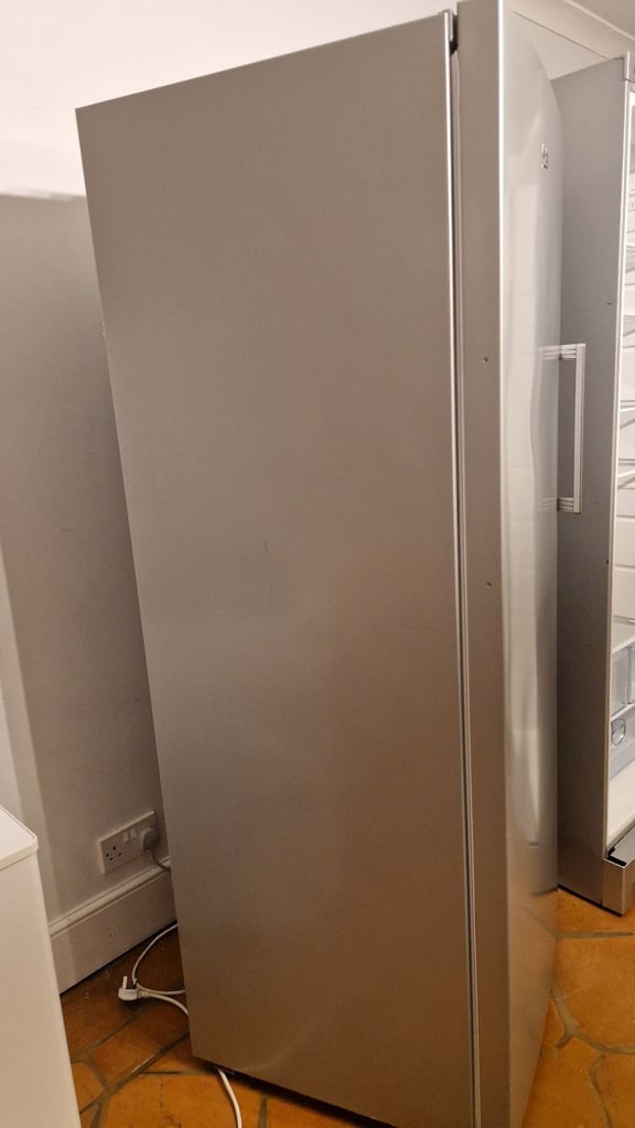 Beko tall freezer frost free