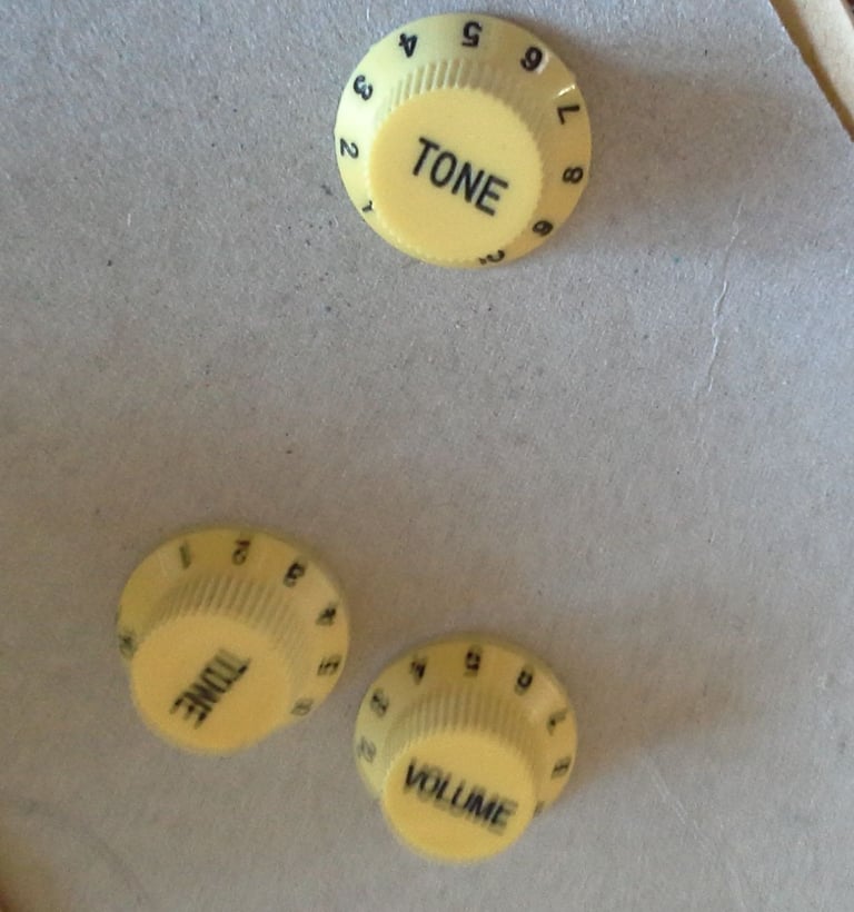 Set stratocaster left handed knobs - lefty strat 