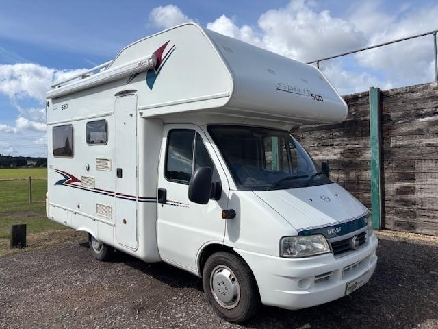 2006 Geist Spirit 560 Motorhome with Rear Lounge