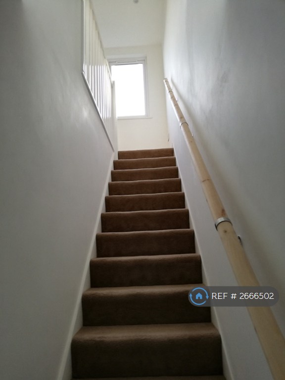 1 bedroom flat in Audley Road, London, NW4 (1 bed) (#2666502)