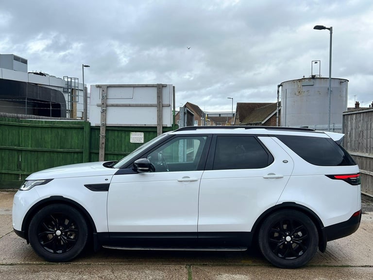 2018 Land Rover Discovery 3.0 TD V6 SE Auto 4WD Euro 6 (s/s) 5dr ESTATE Diesel Automatic