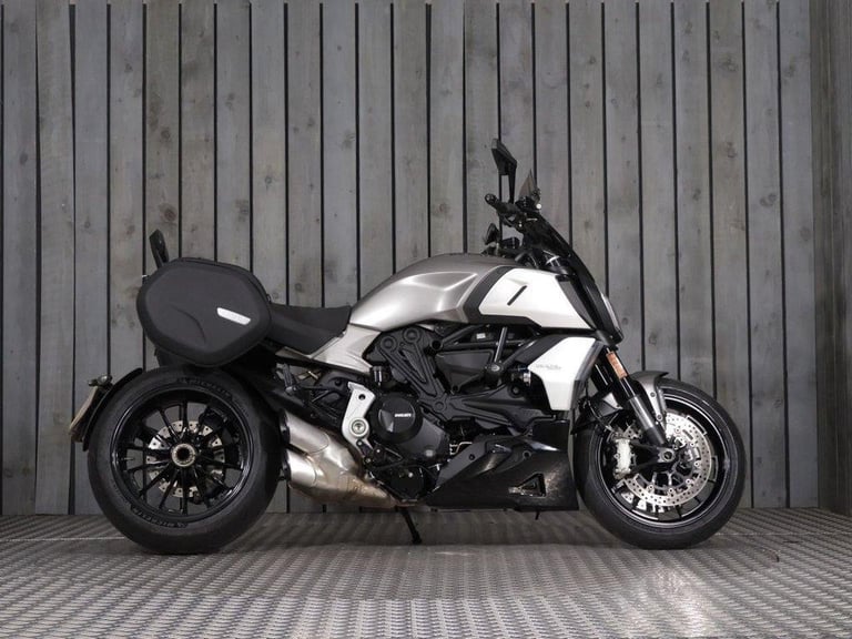 2019 19 DUCATI DIAVEL 1260 1260 ABS
