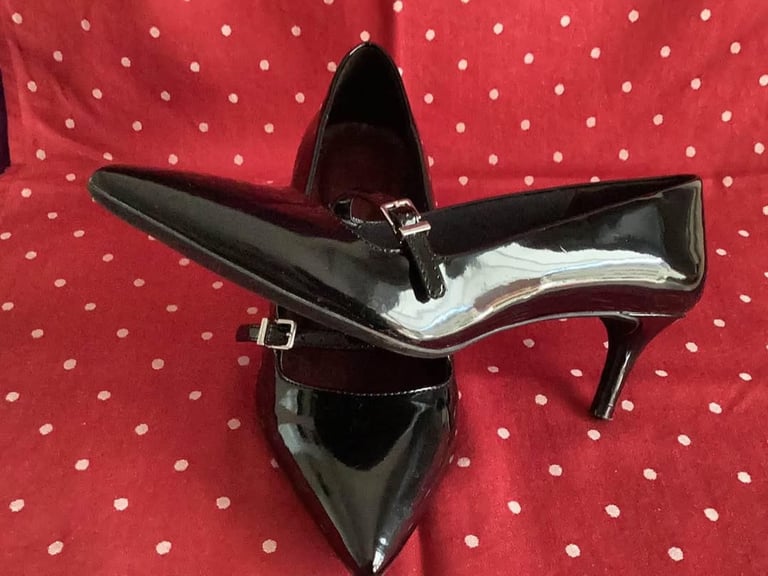 BLACK PATENT M & S Insolia Collection WIDE FIT SIZE 6 