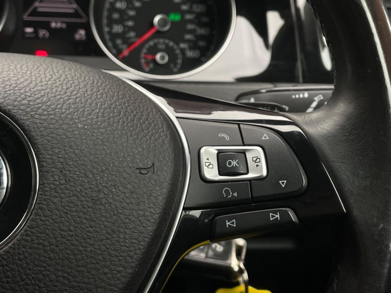 2015 Volkswagen Golf 2.0 TDI BlueMotion Tech GT DSG Euro 5 (s/s) 5dr ESTATE Diesel Automatic