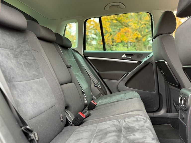 2014 Volkswagen Tiguan 2.0 TDi BlueMotion Tech Match 5dr ESTATE Diesel Manual