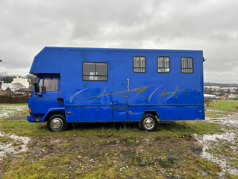 Leyland horse box