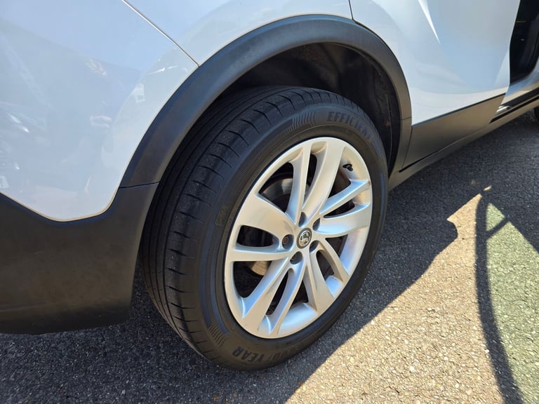 2016 Vauxhall Mokka 1.6i Exclusiv SUV 5dr Petrol Manual 2WD Euro 6 (s/s) (115 ps) SUV Petrol Manual