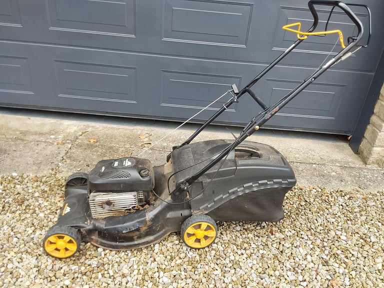 McCulloch 550 Lawnmower 18"