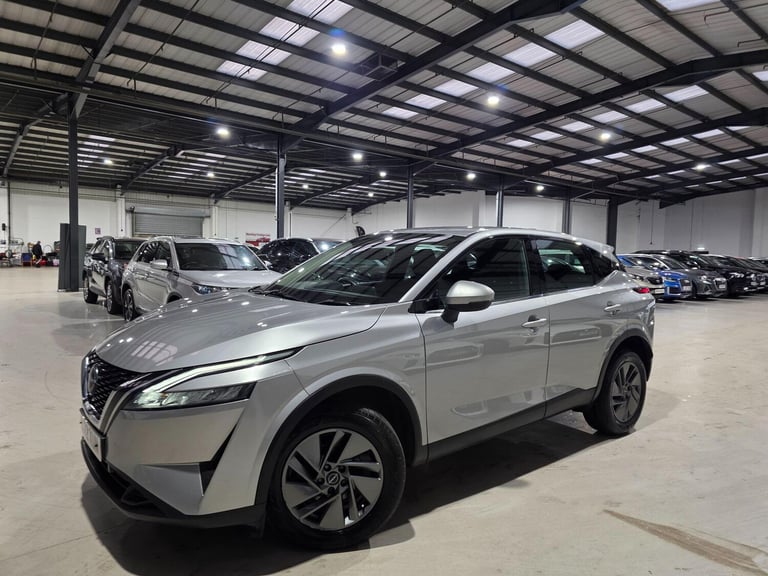 2022 Nissan Qashqai 1.3 DIG-T MHEV Acenta Premium XTRON Euro 6 (s/s) 5dr HATCHBACK Petrol/Electri...