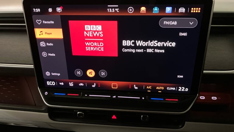 2025 Volkswagen ID.Buzz 210kW Style Pro 86kWh 5dr LWB Auto [7 Seat] Electric Estate Estate Electr...