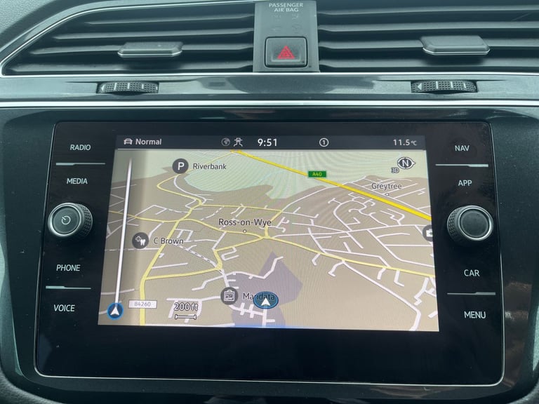 2021 Volkswagen Tiguan 2.0 TDI 4Motion R-Line 5dr DSG ESTATE DIESEL Automatic