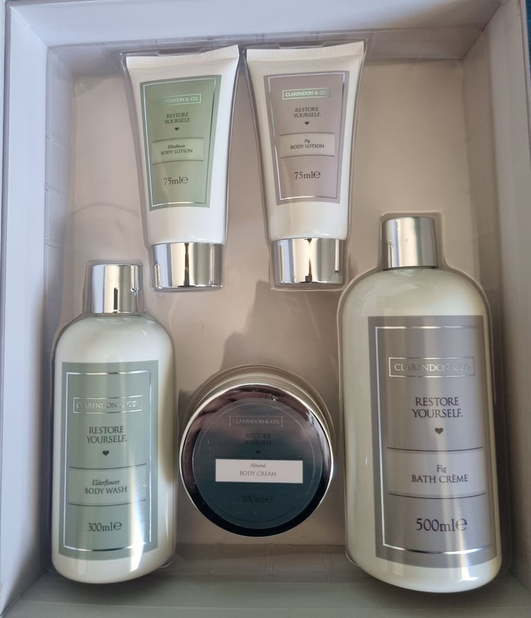 Clarendan Ladies Bath set