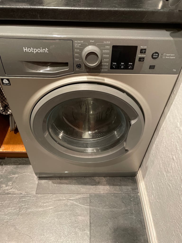 image for Hotpoint Washing Machine 