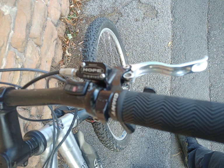 Orange Gringo Silver Aluminium Hard Tail Mountain Bike Hydraulic Brakes