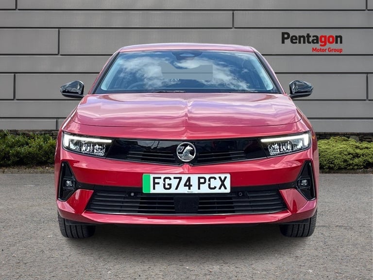  Vauxhall Astra Electric 54kwh Design Hatchback 5dr Electric Auto 156 Ps