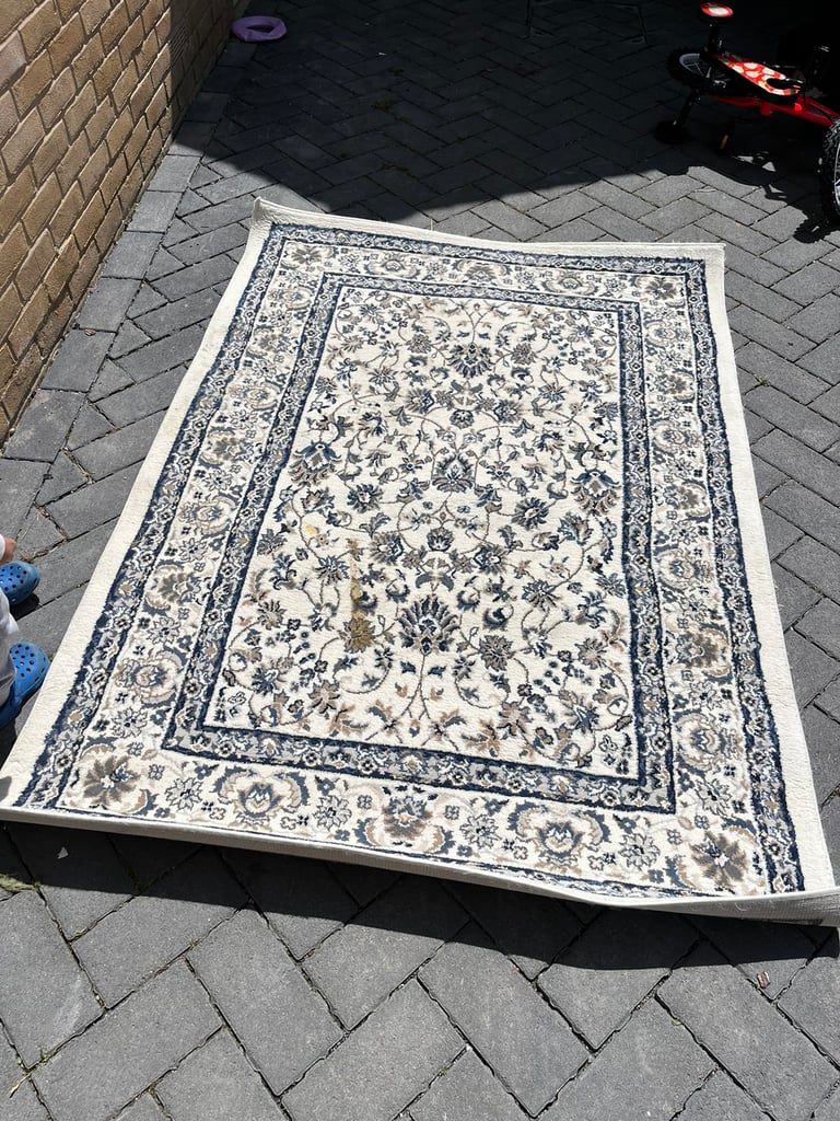 Ikea white and blue Vallöby rug/carpet 