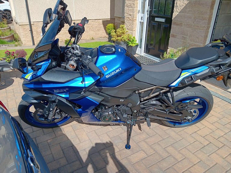 SUZUKI GSX-S 1000GT PLUS