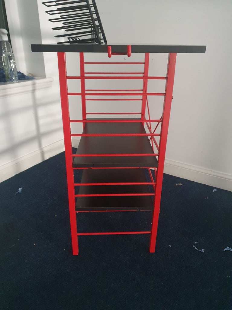 Gaming desk