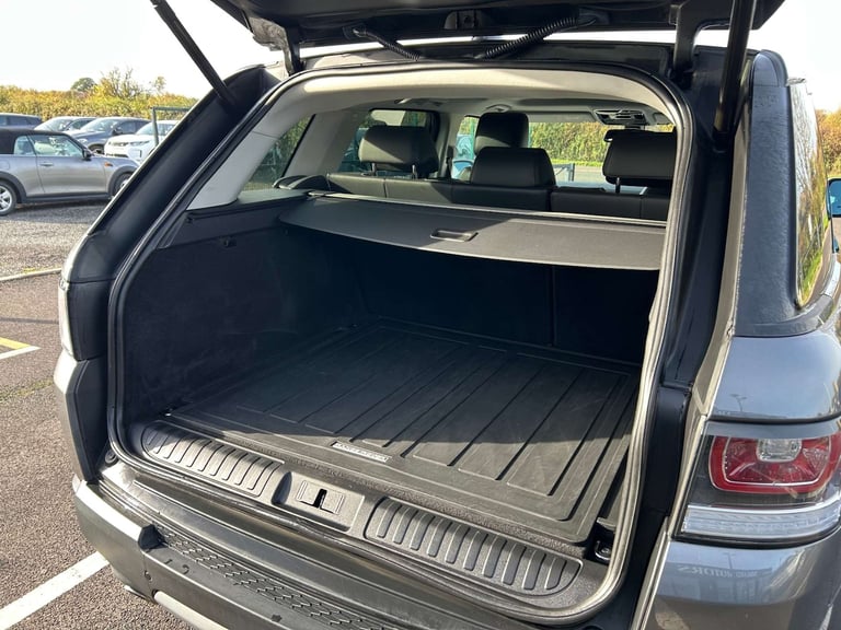 2016 Land Rover Range Rover Sport 3.0 Range Rover Sport HSE SDV6 Auto 4WD 5dr SUV Diesel Automatic