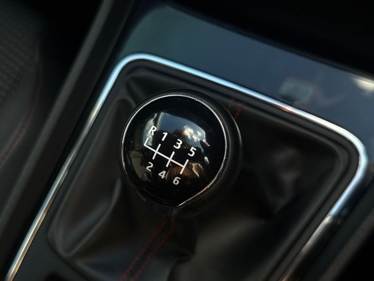 2018 SEAT Leon 2.0 TDI 150 FR Technology 5dr Hatchback Manual