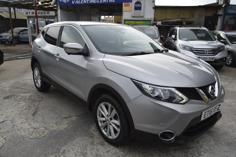 image for 2016 Nissan Qashqai 1.2 DiG-T N-Connecta 5dr Xtronic 2016 3 OWNER SAT NAV AUTO HATCHBACK Petrol A...