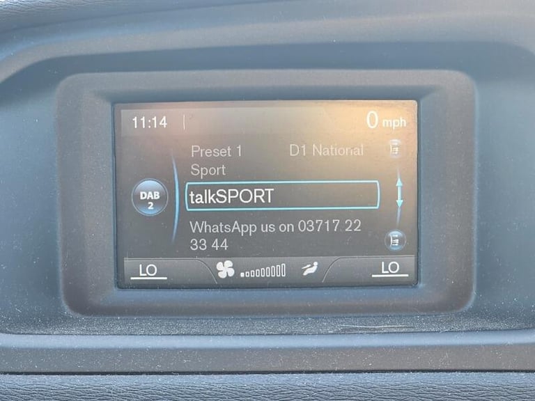 2013 Volvo V40 1.6 D2 R-Design Euro 5 (s/s) 5dr HATCHBACK Diesel Manual