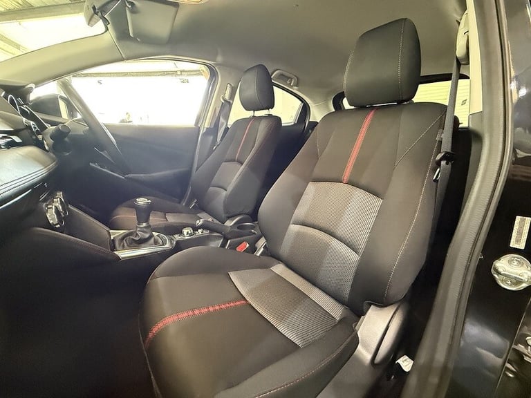 2015 Mazda Mazda2 1.5 Sport Nav 5dr HATCHBACK PETROL Manual
