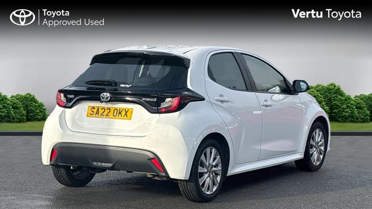 2022 Toyota Yaris 1.5 Hybrid Icon 5dr CVT Hybrid Hatchback Hatchback Hybrid Automatic