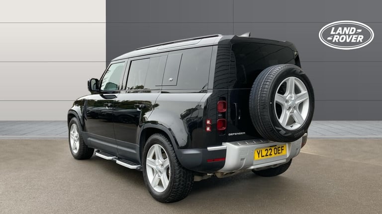 2022 Land Rover Defender 3.0 D250 SE 110 5dr Auto ESTATE DIESEL Automatic