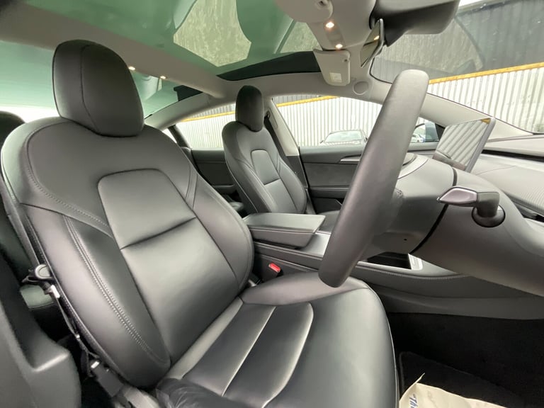 2022 Tesla Model 3 PERFORMANCE AWD Saloon ELECTRIC Automatic