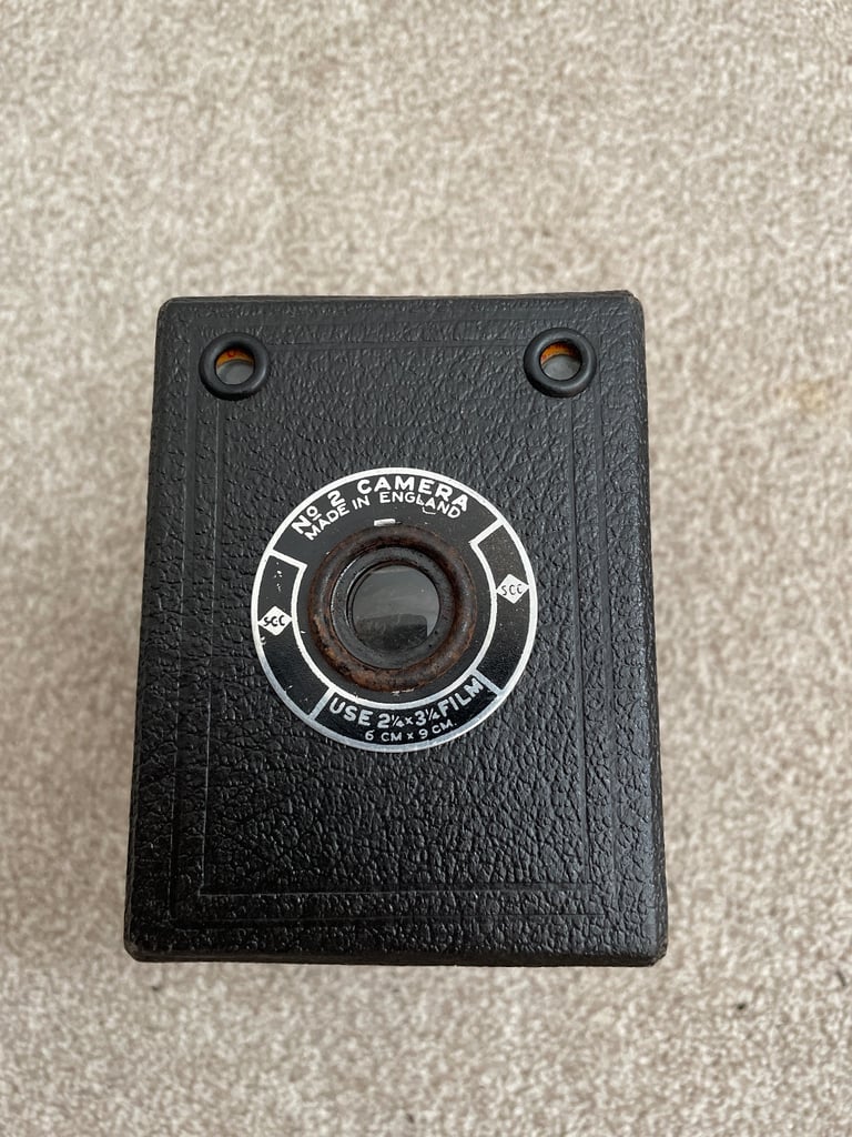 image for No2 Vintage box camera - untested