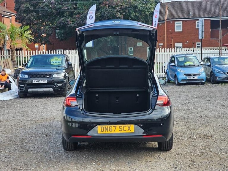 2017 Vauxhall Insignia 1.6 Turbo D ecoTEC Design Nav Grand Sport Euro 6 (s/s) 5dr HATCHBACK Diese...