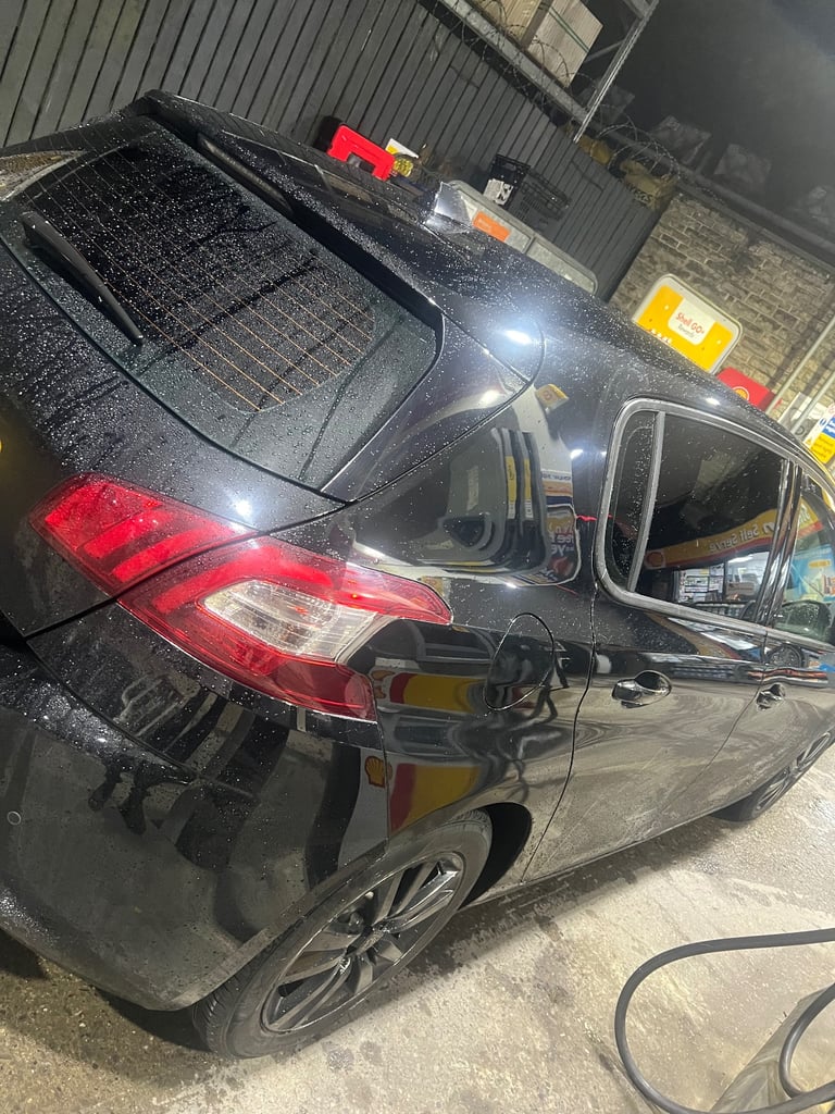 Peugeot, 308, Hatchback, 2015, Manual, 1560 (cc), 5 doors