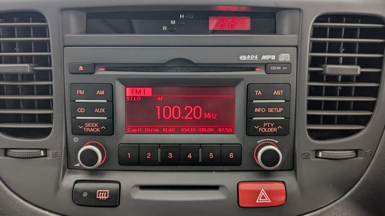 2010 Kia Rio 1.4 1 5dr HATCHBACK Petrol Manual