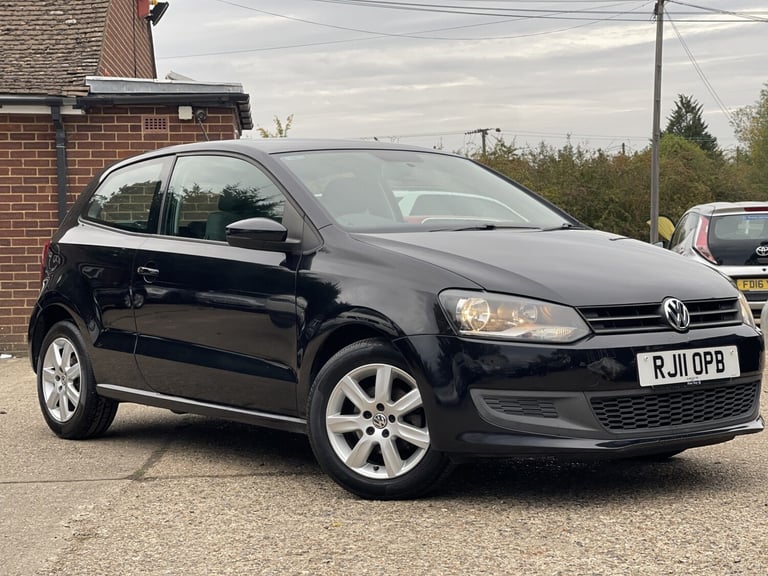 VOLKSWAGEN POLO 1.4 SE 2011