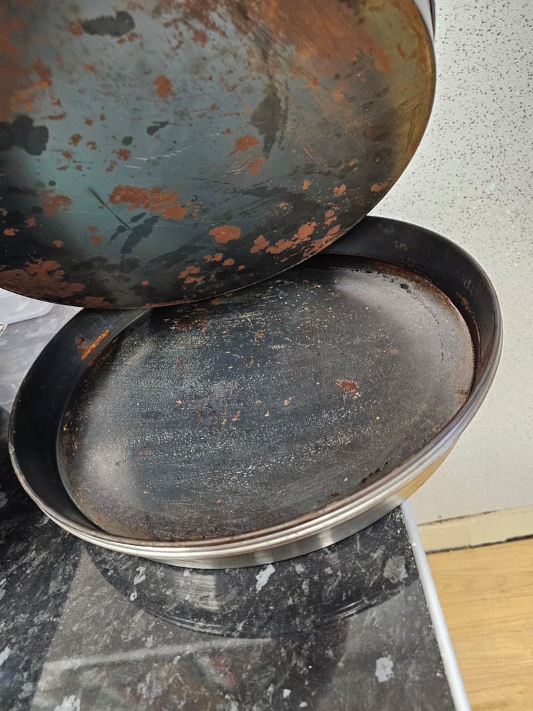 7x pizza pans 