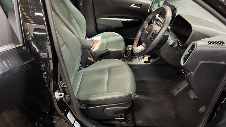 2024 74 KIA PICANTO 1.2 SHADOW HATCHBACK 5DR PETROL AMT EURO 6 (S/S) (77 BHP)