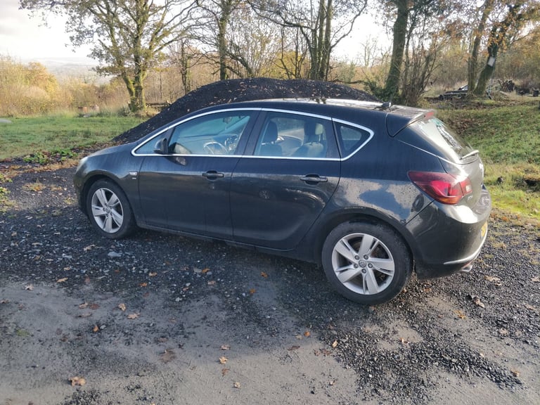 Vauxhall, ASTRA, Hatchback, 2015, Manual, 1956 (cc), 5 doors