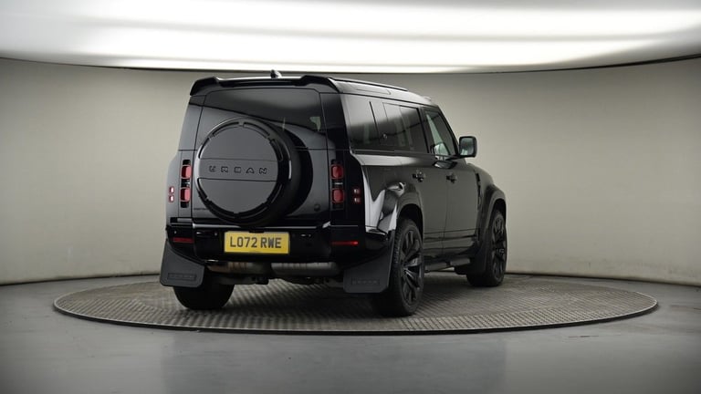 2023 Land Rover Defender 110 3.0 D300 MHEV X-Dynamic HSE SUV 5dr Diesel Auto 4WD Euro 6 (s/s) (30...