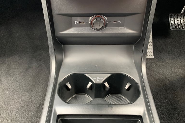 2025 MG MG4 125kW SE [Nav] EV 49kWh 5dr Auto Hatchback Electric Automatic