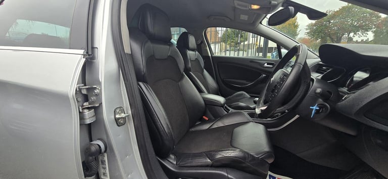  Citroen C5 2.0 HDi Exclusive 5dr Diesel Manual